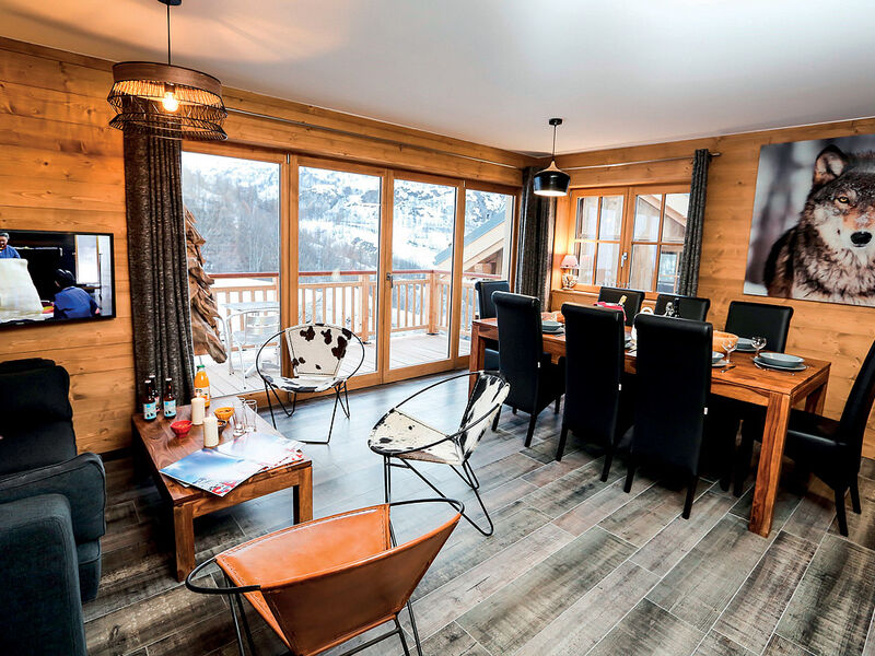 Chalet Hu Ski